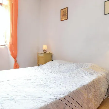 Awesome Apartment In Calcatoggio Calcatoggio (Corsica)