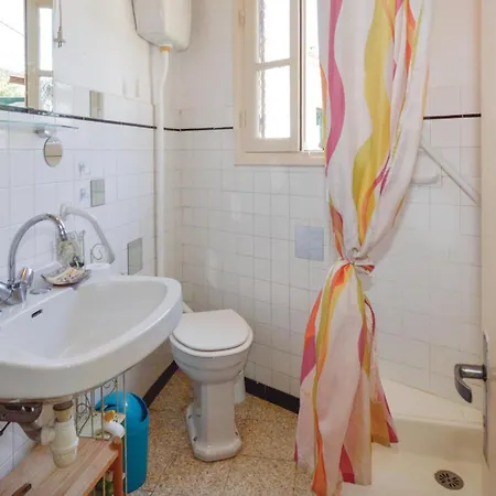 Awesome Apartment In Calcatoggio