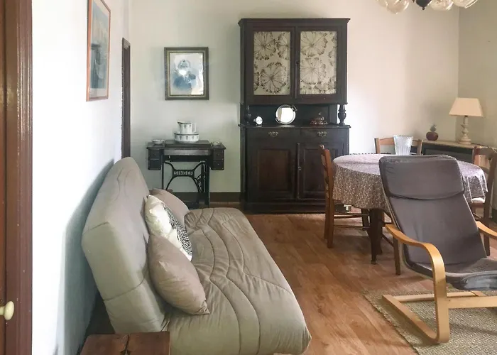 Stunning In Apartman Calcatoggio