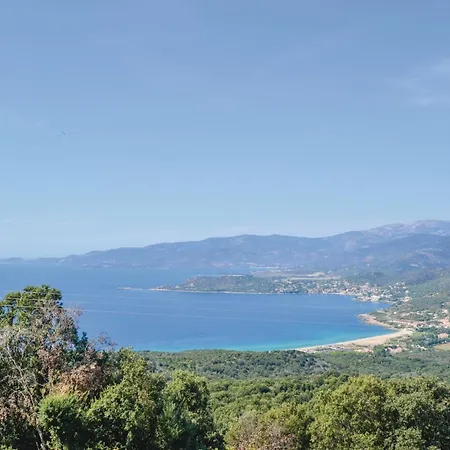 2 Bedroom Beautiful In Calcatoggio (Corsica)