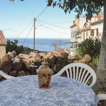 Appartamento Stunning Apartment In Calcatoggio *